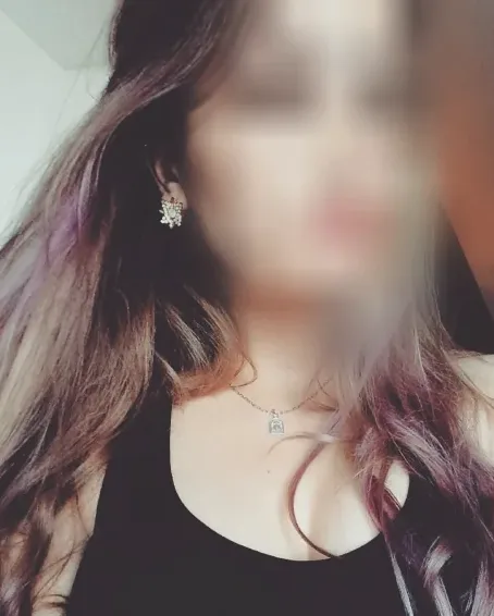 Allegra, 32 anni