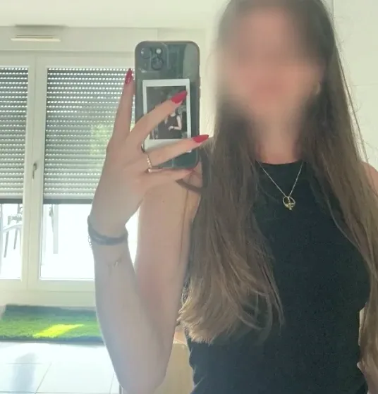 Carmela, 27 anni