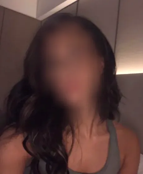 Gabriella, 33 anni