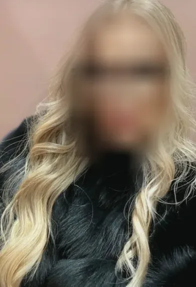 Imane, 32 anni