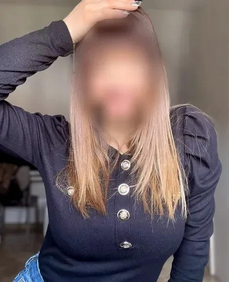 Veronica, 37 anni